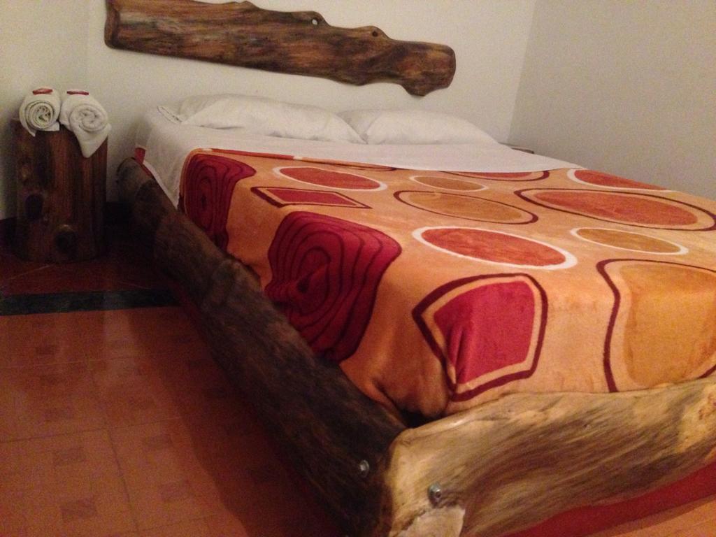 Hostal Colina De Lluvia 필란디아 외부 사진